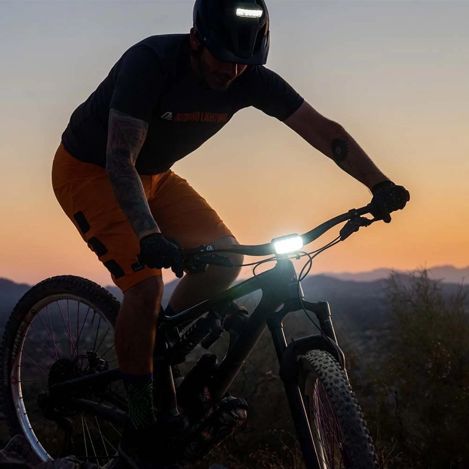 Outbound Lighting Evo Downhill Package Handlebar + Helmet Lights