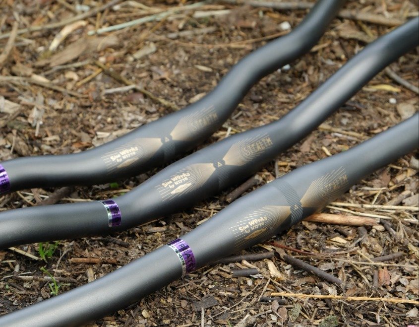 simworks Getaround bar ブラック 750mm SIMWORKS Getaround Bar