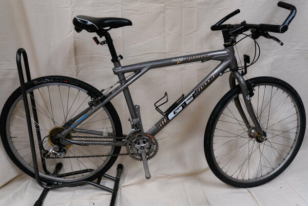 Store-Branded Trade-In: GT Pantera MTB - 18in (Gray) - mend bicycles