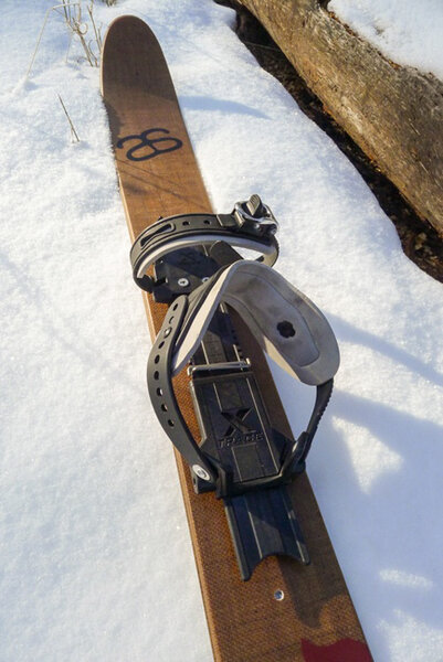 Altai Hok Ski w/ Pivot Binding - New Moon Ski & Bike | Hayward, WI