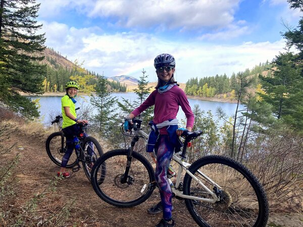 Methow Cycle & Sport Intermediate Girls Fall Mountain Bike Camp