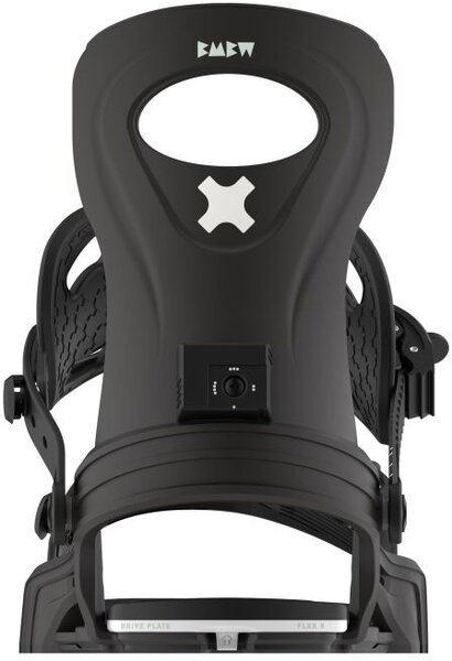 Bent Metal Metta Color: BLACK