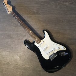 Halifax Cycles & Guitars Fender Stratocaster Standard