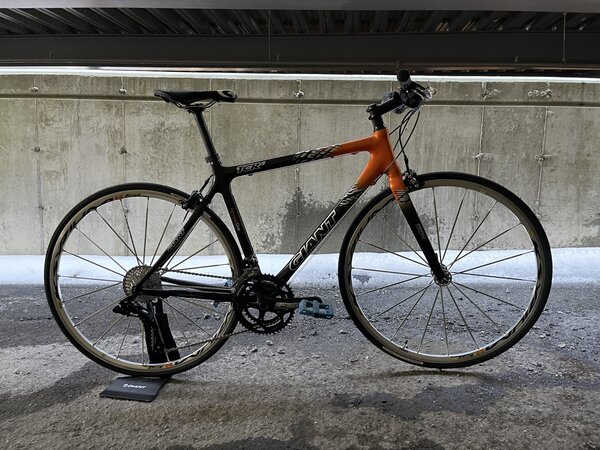 Giant TCRc Custom Flat-Bar Road Bike