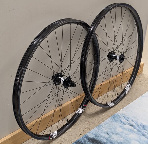 We Are One Set, 29", 32h, WE are one Union/ DT 350, 148x12, 110x15, XD, D6B, Nude/Black, 30mm Internal