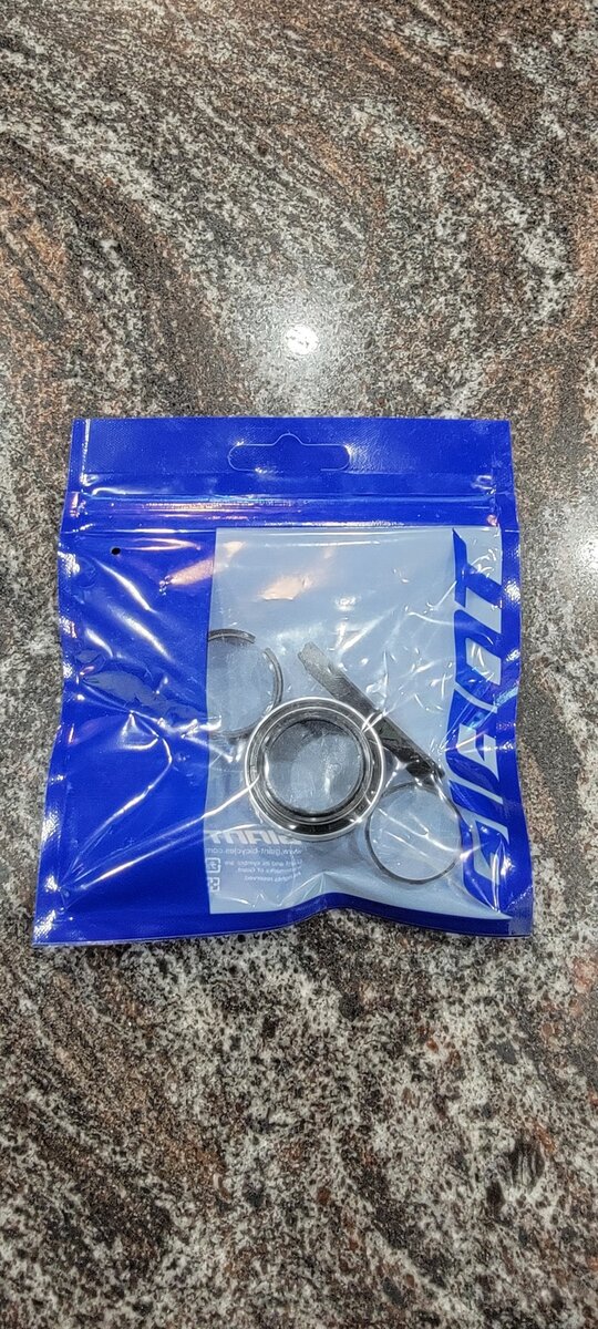 Giant Contact Switch Seatpost Service Kit Finish Line Bikes