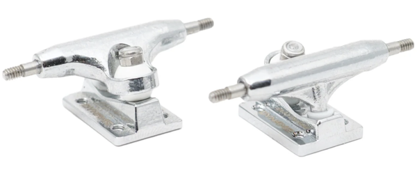 Dynamic Fingerboards Dynamic Trucks - 26mm Chrome Special Edition V2
