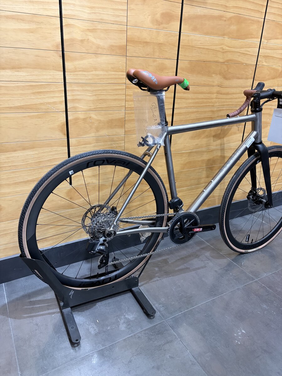 EL Londo GLORIA BRATO ダークブラウングレー エンジニア Gloria Cycling Gloria All-Road Custom Build 56 cm - Bike Depot