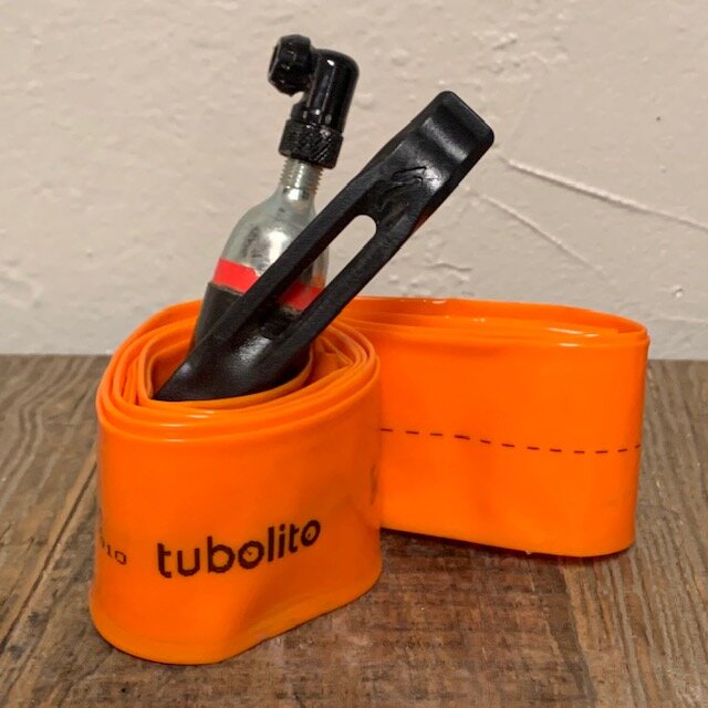 HOW TO FIX A FLAT Hutch's Bicycles Bend, OR