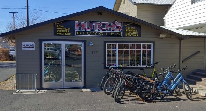 Hutch's Redmond storefront