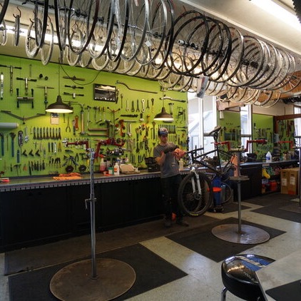Hutch's Bend Eastside bicycle service area
