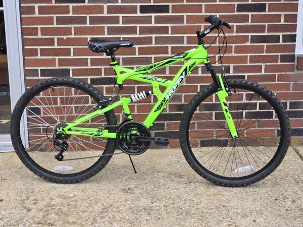 Huffy Pre-Owned Used Huffy Rockcreek 26" Mountain-Style Bike - Size Medium