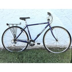 Trek Pre-Owned Used Trek 720 Multitrack Hybrid Bike - Size Medium