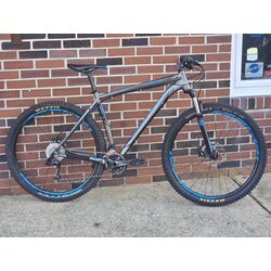Specialized Pre-Owned Used 2014 Specialized Rockhopper Comp 29er Mountain Bike - Size XL