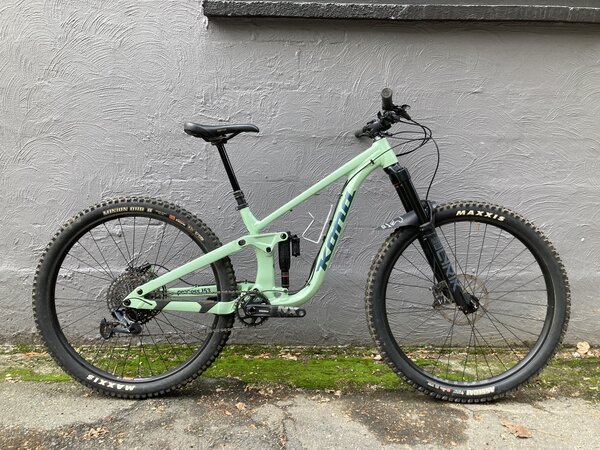 Kona USED - Process 153 DL 29 Kona USED - Process 153 DL 29