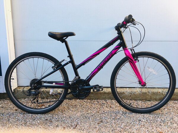 Specialized Hotrock 24" Blk/Pink USED