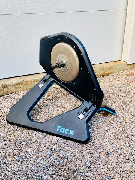 Tacx Neo 2T Trainer USED