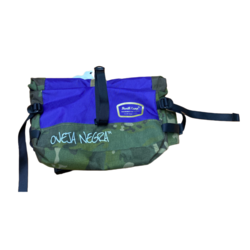 Ranch Camp Ranch Camp x Oveja Negra Royale Hip Pack