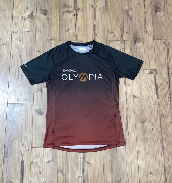 DHaRCO Olympia Logo Mens SS Jersey