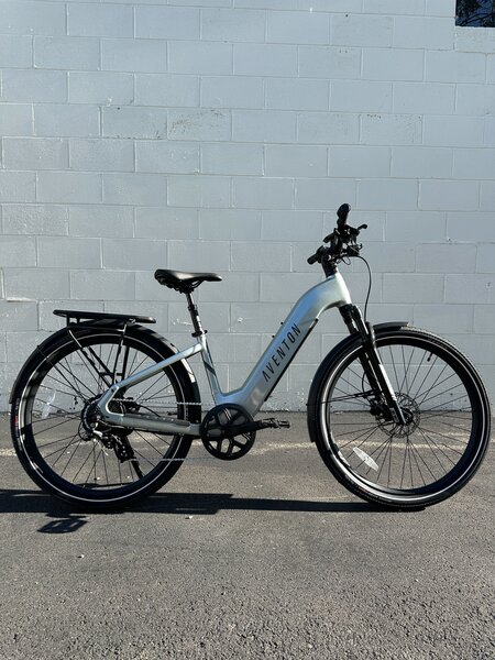 Aventon Level.3 Step-Through Glacier Mint 75 Miles - Seacoast Certified