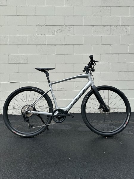 Specialized Vado SL 5.0 Step-Over 897 Miles - Seacoast Certified