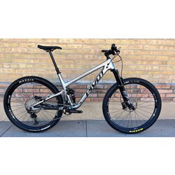 Demo Bike For Sale Pivot Trail 429 XL