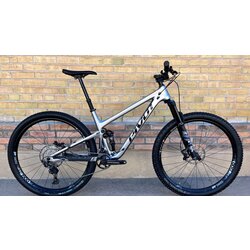 Demo Bike For Sale Pivot Trail 429 LG