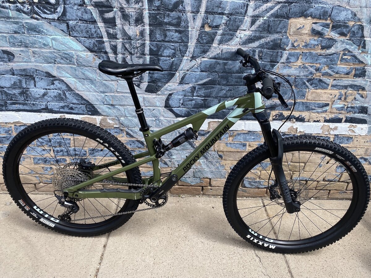 Rocky Mountain Rocky Mountain Element A30 XS, 27.5 Over The Edge
