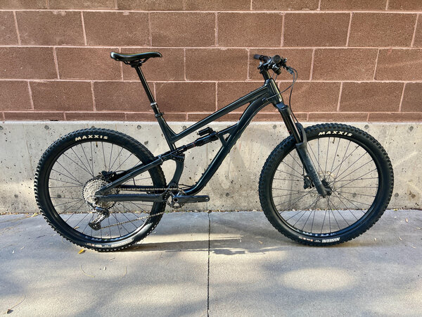 Salsa USED Salsa Blackthorn Deore 12 Salsa USED Salsa Blackthorn Deore 12