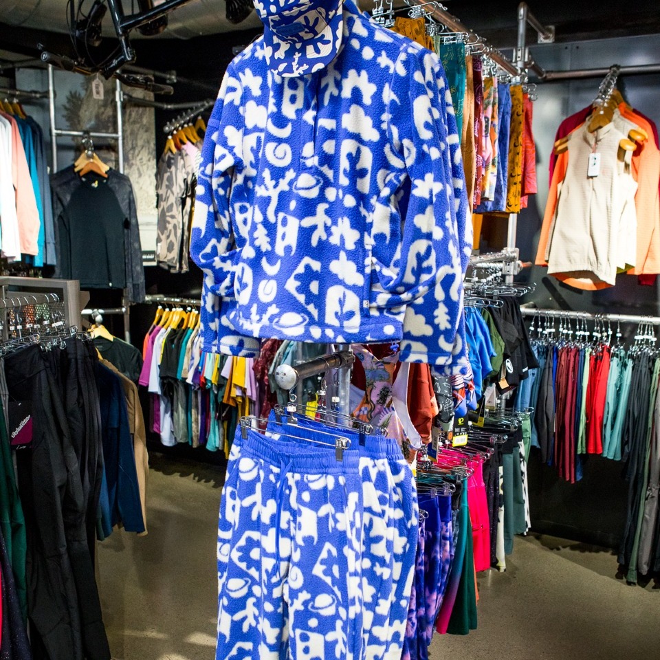 winter clothing racks