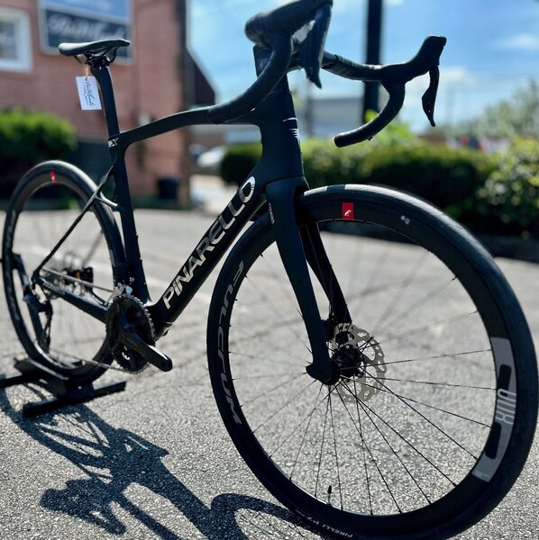 Pinarello 54cm Pinarello Dogma X5 Shimano 105 Di2