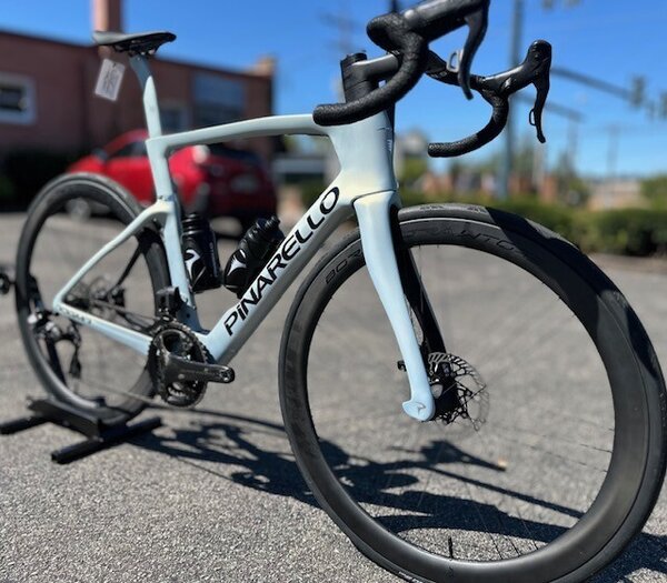 Pinarello 56cm Pinarello Dogma F Campagnolo Super Record