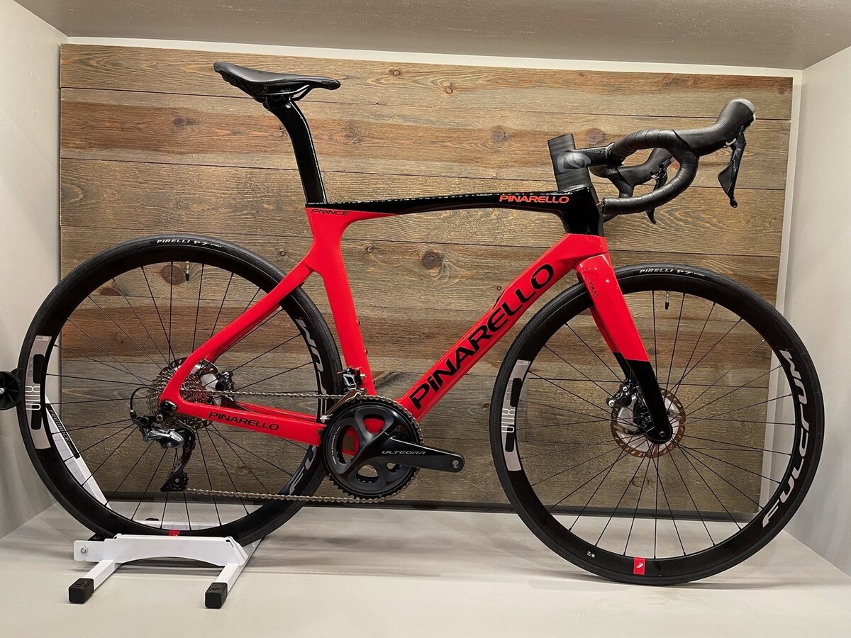 Pinarello 53cm Pinarello Prince Ultegra - Bio Wheels