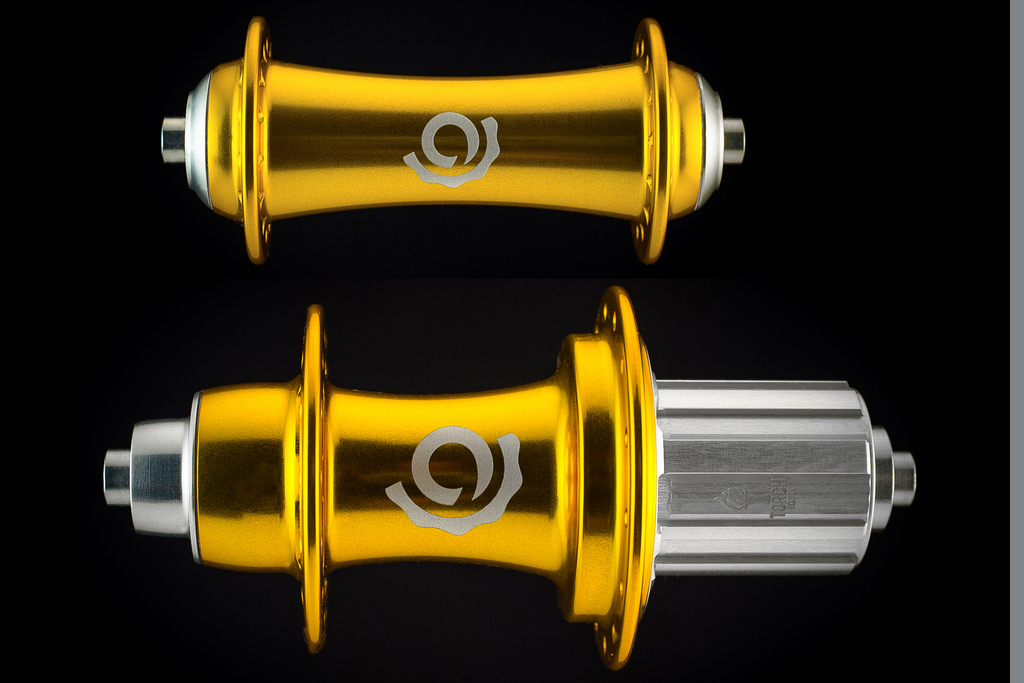 Gnarwheels Industry Nine Torch Classic Road Front hub - AJ's Bikes