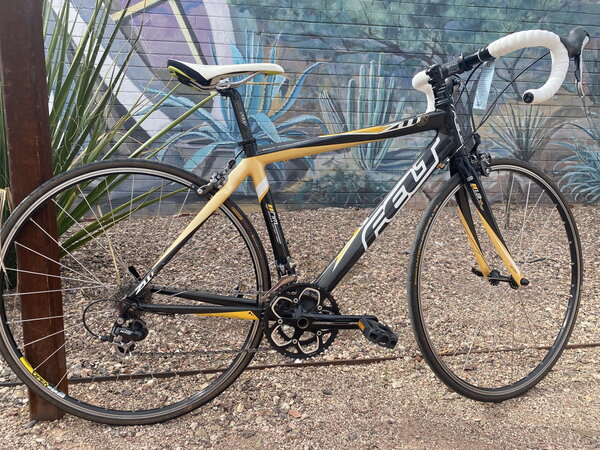 Trek Madone Frame Carbon Fiber Womens Road Bike FELT ZW6 FULL