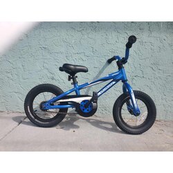 LoweRiders USED SPECIALIZED HOTROCK 12