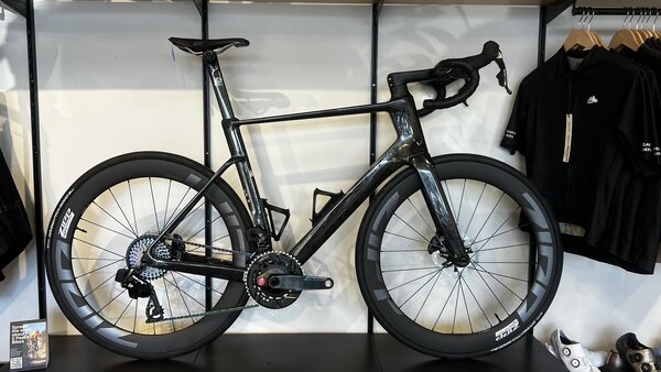 Factor Bikes Ostro VAM - SRAM Force w/ Power Meter Black 58 Factor Bikes Ostro VAM - SRAM Force w/ Power Meter Black 58