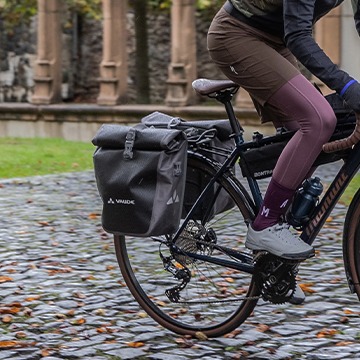 axiom water proof cycling pannier bag