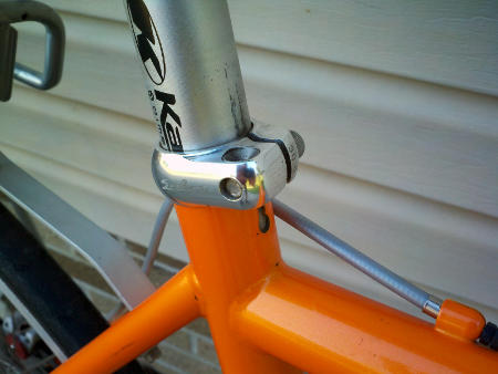 Bolt-on seatpost clamp
