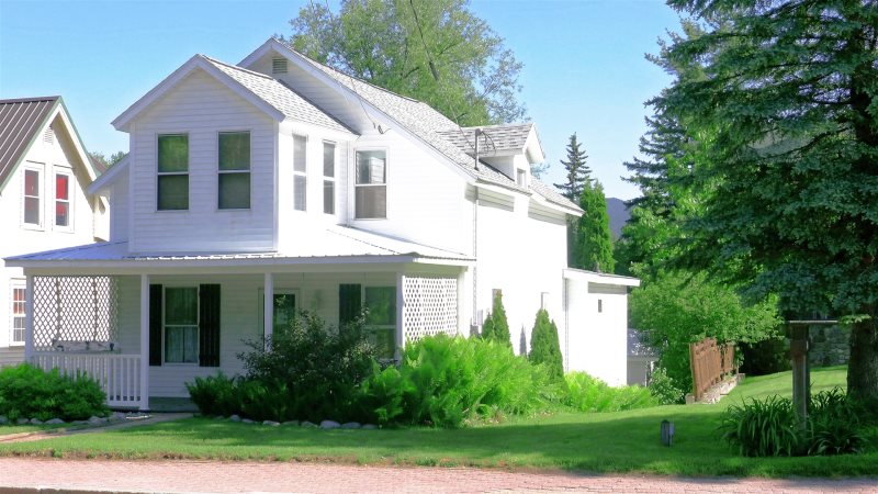 Front of High Peaks Lake House