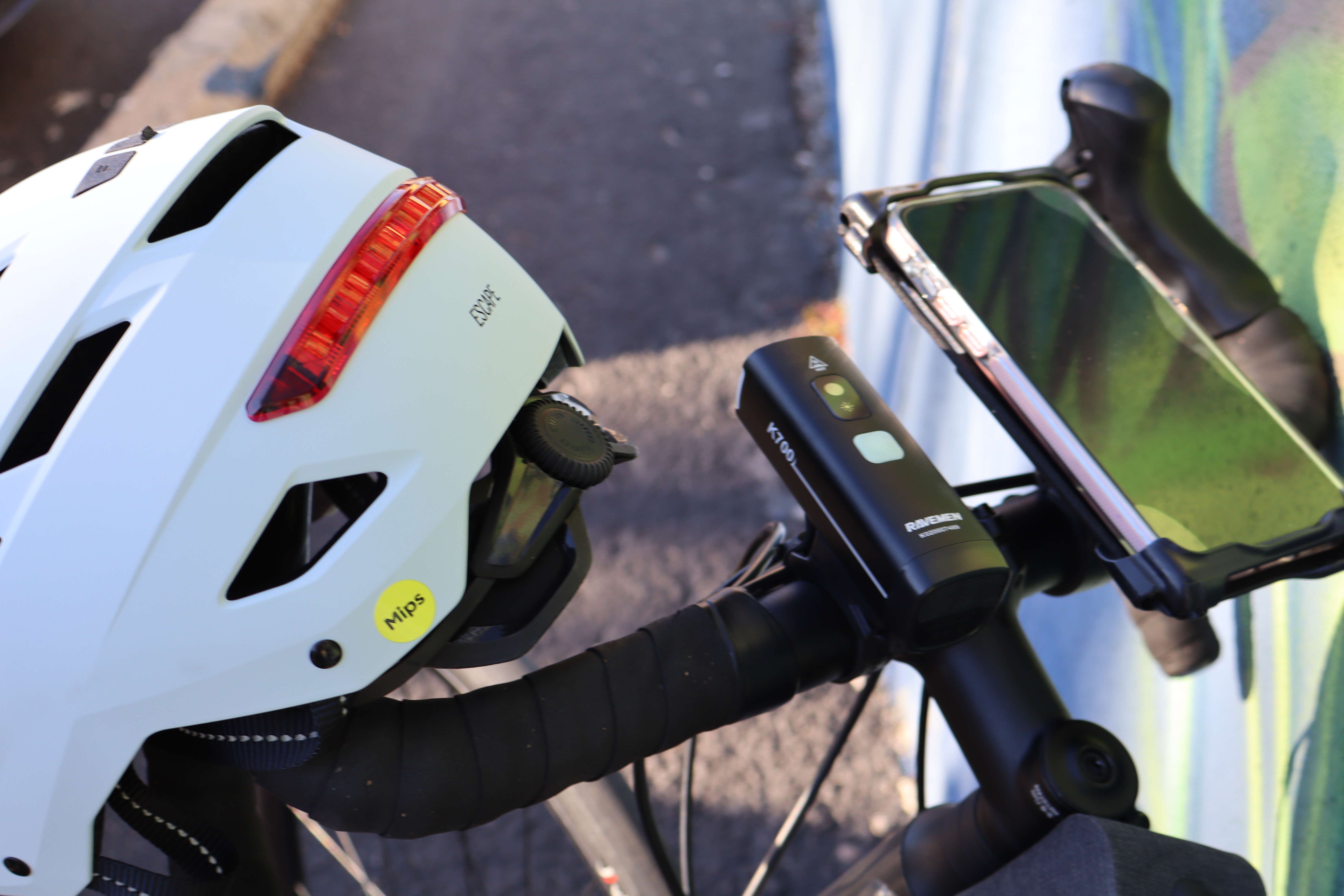 bike helmet cost TRIANGLE Full Face Motorcycle DOT Approved for Men Women Street CPSC Safety Standard for Bicycle Helmets for Persons Age 5 and Older. Top-rated bike helmets don't have