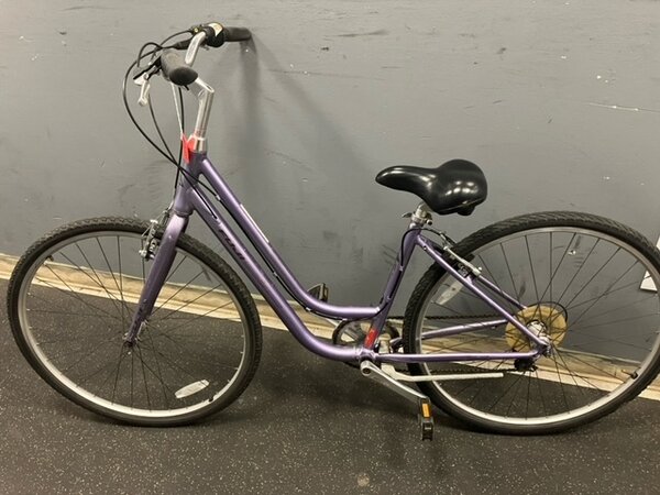 Campus Bike Shop #175 Fuji Crosstown (Used, Medium) - SOLD