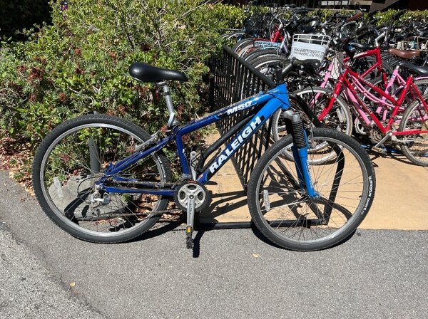 Campus Bike Shop Raleigh M50 (Used/Medium) - Campus Bike Shop
